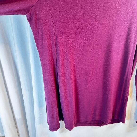 CAbi Plum Long Sleeve Top L – Clean Fit, Berrycore Stretch Basics - Picture 3 of 4